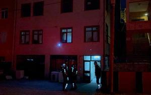 34 yaşındaki kadın, 20 yaşındaki sevgilisini banyoda bıçakla katletti