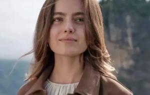 Taşacak Bu Deniz’in Eleni’si Ava Yaman’ın Çocukluk Kareleri Olay Oldu! Paylaşımlarına Yorum Yağdı