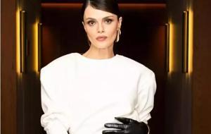 Uzak Şehir’in Alya’sı Sinem Ünsal’a Prestijli Ödül! Gecenin En Çok Konuşulan İsmi Oldu