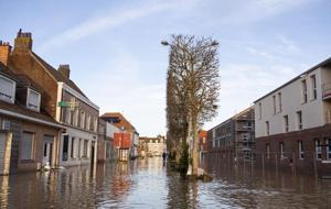 Fransa'da 5 bölgede sel uyarısı