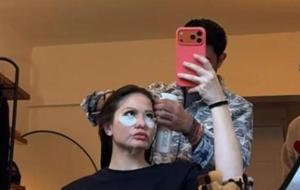 Demet Özdemir’den Yeni Paylaşımlar! ‘Ortaya Oldukça Karışık’ Notuyla Pozlarına Beğeni Yağdı