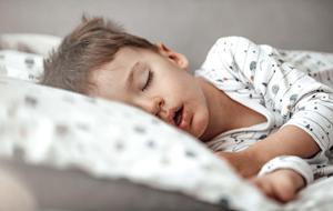 Yetersiz Uyku Çocuklarda Hangi Sağlık Sorunlarına Yol Açar? Uzmanlar Uyarıyor!