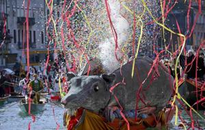 Açılış böyle yapıldı! Venedik Karnavalı başladı...