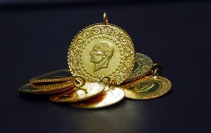 Altın bir zirvede bir dipte! Yatırımcı ne yapmalı? Uzman isim yanıtladı