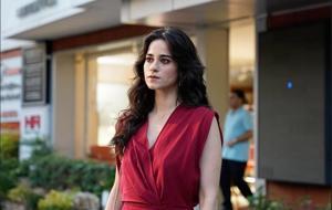 GÜLLER VE GÜNAHLAR’IN ZOR KADINI