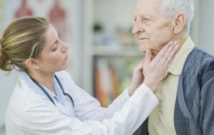 “Geçici bir enfeksiyondur” diyerek gecikmeyin! Lenfomanın ilk sinyali olabilir