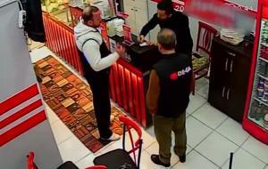  Yok böyle dolandırıcılık! Çiğköfteciye 'Mahmut abi' şoku