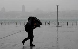 SAĞANAK VE FIRTINA GELİYOR! Meteoroloji il il uyardı: Bu bölgelere dikkat