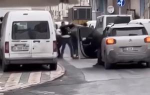 Yumruklar havada uçtu