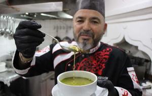 Usta şeflerden sakala çarpan çorbası tavsiyesi: Acıktırmaz, susatmaz