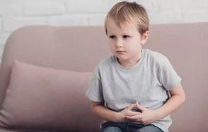 Az Pişmiş Et Çocukları Tehdit Ediyor: Böbrek Yetmezliğine Yol Açabiliyor