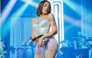 Zanzibar’da Tatilin Tadını Çıkarıyor! Melek Mosso’dan Bikinili Paylaşım