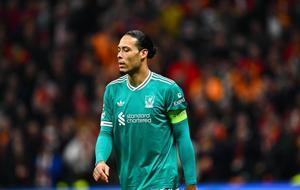 Galatasaray, Van Dijk transferiyle bombayı patlatıyor! Hollandalı yıldız kararını verdi...
