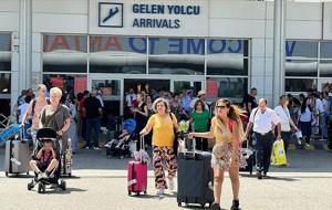Turizmde üç tatil etkisi: Rezervasyonlar hızlandı, fiyatlar nasıl?