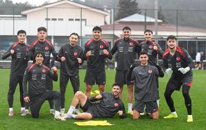 Ümit Millî Takım, yağmur altında çalıştı