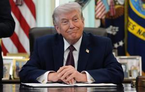İran’dan Alaycı Yanıt: Trump’ın 'Rejim Değişikliği' Hayali Gerçek Oldu! Ama Sandığı Gibi Değil…