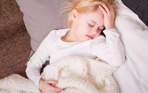 Uzmandan ailelere mevsim geçişi uyarısı: Çocuklarda hastalıklar bu dönemde daha sık görülüyor