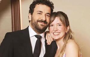 Evlilik Yolunda İlk Adım! Hasan Can Kaya ile Duygu Karabaş Nişanlandı