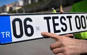 APP PLAKA İLE İLGİLİ YENİ KARAR! APP Plaka değişimi ücretsiz mi? Resmi Gazete'de yayımlandı!