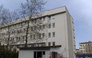 Ataşehir'de ortaokul kantininde zehirlenme iddiası: 26 öğrenci hastaneye kaldırıldı