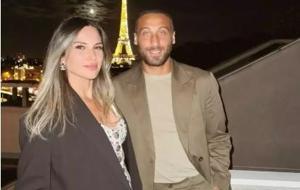 Cenk Tosun'dan romantik hamle!