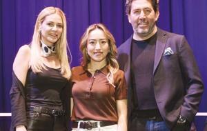 Emine Ün ve Emre Kınay’dan Sürpriz Buluşma! Emine Benim İlelebet Akrabam