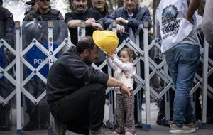 Ankara'daki madencilerin eylemi uzlaşmayla sona erdi! Bakan Çiftçi'ye teşekkür ziyareti
