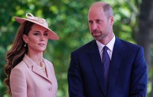 Kanseri yenen Prenses Kate'ten üç buçuk yıl sonra ilk! Yurt dışı turuna yalnız başlıyor: William'sız gidecek...