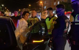 Trafiği birbirine kattı! Dur ihtarına uymayan sürücüye rekor ceza...