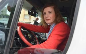 Çocukluk hayali için işinden vazgeçti: O artık dolmuş şoförü!