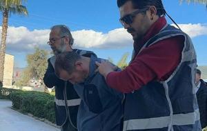 Tıbbi maske ve eldivenle cinayet! Eşini öldüren zanlıya istenen ceza belli oldu
