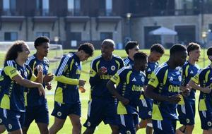 Fenerbahçe’de hazırlıklar sürüyor