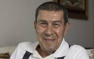 “Annem vefat etti, aynı gün sahneye çıktım” Türk tiyatrosunun usta ismi Zihni Göktay, 81 yaşında hayatını kaybetti