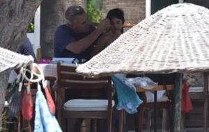 Ersun Yanal ailesiyle Bodrum keyfinde!
