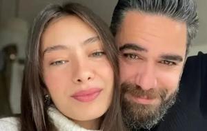Neslihan Atagül’ün doğal ayna pozu sanal medyada ilgi gördü