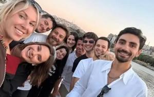 Alina Boz Mezun Oldu! Eşi Umut Evirgen ve Annesi Olga Boz'dan Kutlama Mesajları
