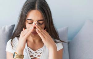 Sıcaktan Klimalı Ortama Girerken Dikkat! Ani Isı Değişimi Sinüsleri Etkileyebilir