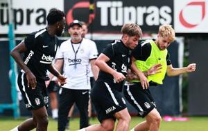 Beşiktaş, Hradec Kralove maçına hazırlanıyor