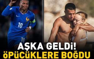 2026 Dünya Kupası'nın gol kralı Kylian Mbappe aşka geldi! Sevgilisi Ester Exposito'yu öpücüklere boğdu
