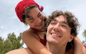 Ebru Şahin jet sörfte zorlandı! “Kolay duruyor” dedi, bol bol su yuttu