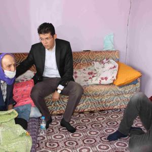 Varto Kaymakamı Kaçmaz, gazi ve kanser hastalarını ziyaret etti
