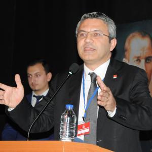 CHPli Salıcı: Terörden Türkiyeyi kurtarmak için her çalışmanın içinde oluruz