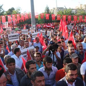 Batmanda teröre lanet yürüyüşü