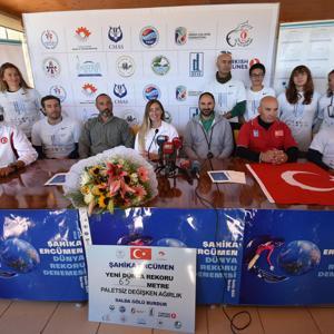 Şahika Ercümenden Salda Gölünde dünya rekoru (3)