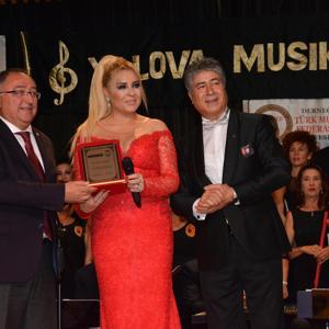 Cumhuriyet konserinde büyük coşku