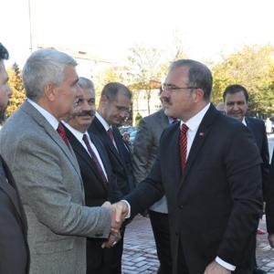 Kütahya Valisi Toraman görevine başladı