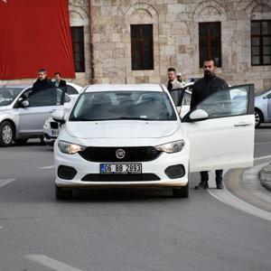 Sivasta Beşiktaşın altyapı oyuncuları da saygı duruşunda bulundu