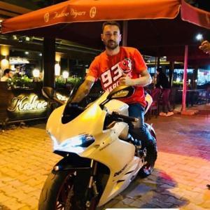 Arkadaşlarıyla tura çıkan motosikletli kazada öldü