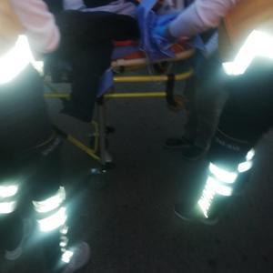 Konyada üst geçidin merdivenleri çöktü: 1i çocuk 2 yaralı