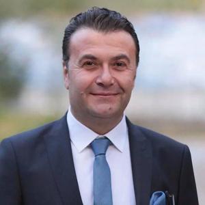 Uşakta AK Partiden belediye başkanlığı için 22 başvuru